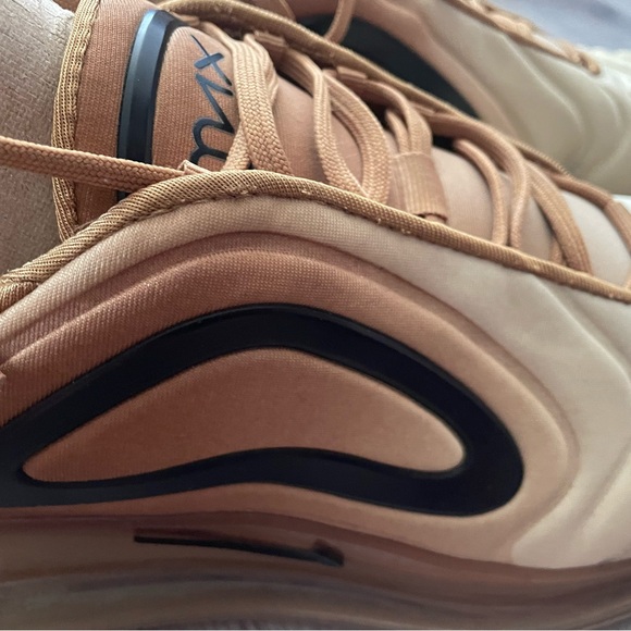 Nike Air Max 720 Men’s Size 12 in Box Desert Gold Colour - Picture 13 of 13